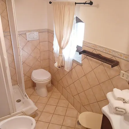 克利奈住宿加早餐旅馆 切尔韦泰里